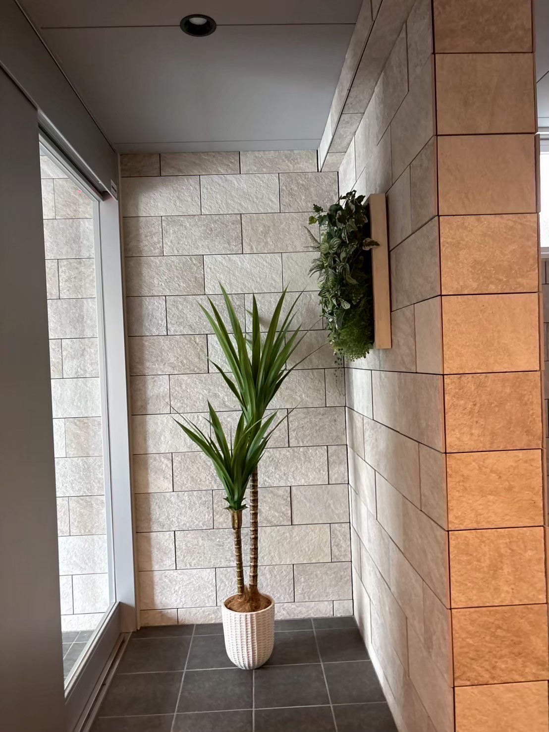 内装実例のエントランス